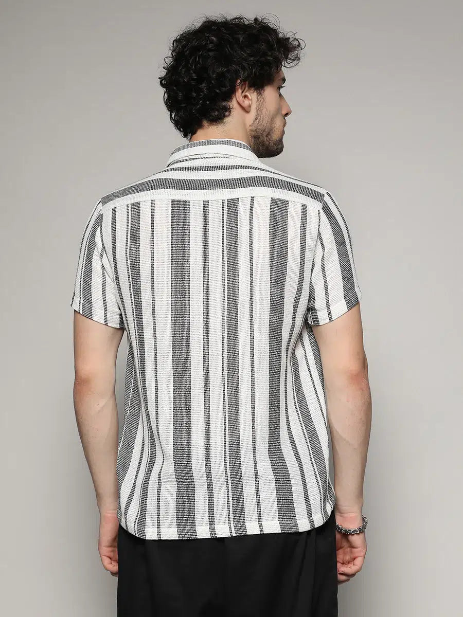 Stylish shirt for men with comfort and quality